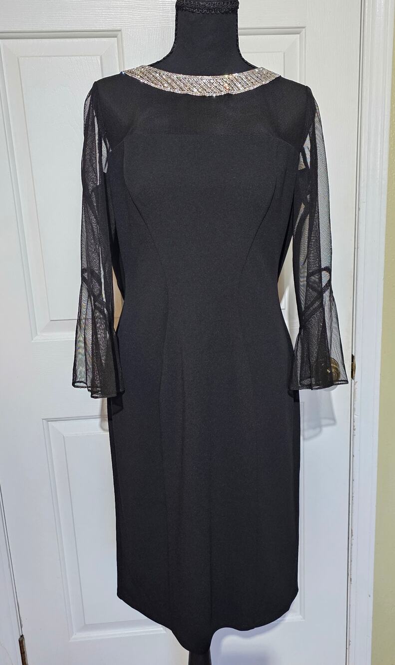 Alex Evenings Size 8 Black Rhinestone Beaded Neck Mesh Cocktail Dress